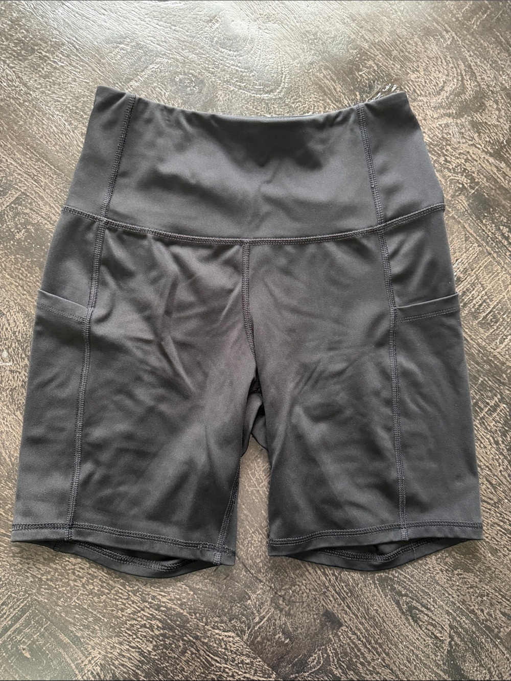 Daisy Fuentes Black High-Rise Bike Shorts with Side Pockets